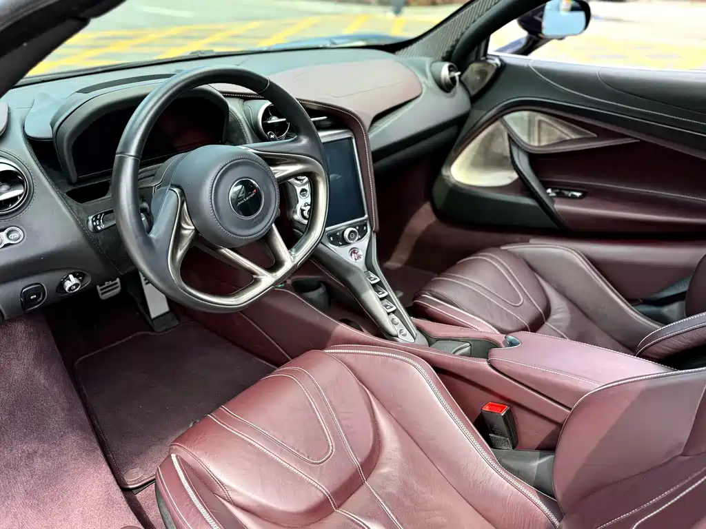 McLaren 720 S 4.0 T Coupe