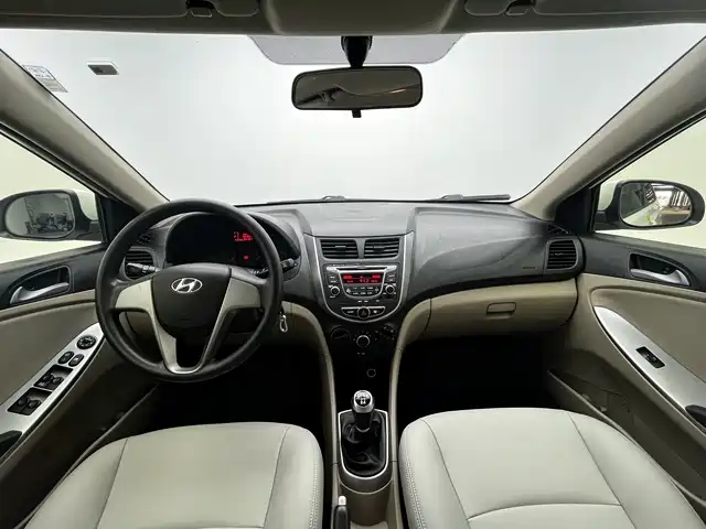 Accent 1.4 L Manual Intelligent GLS