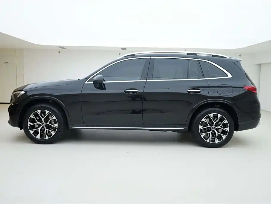 Mercedes-Benz GLC NEV 350 e L 4 MATIC Collector