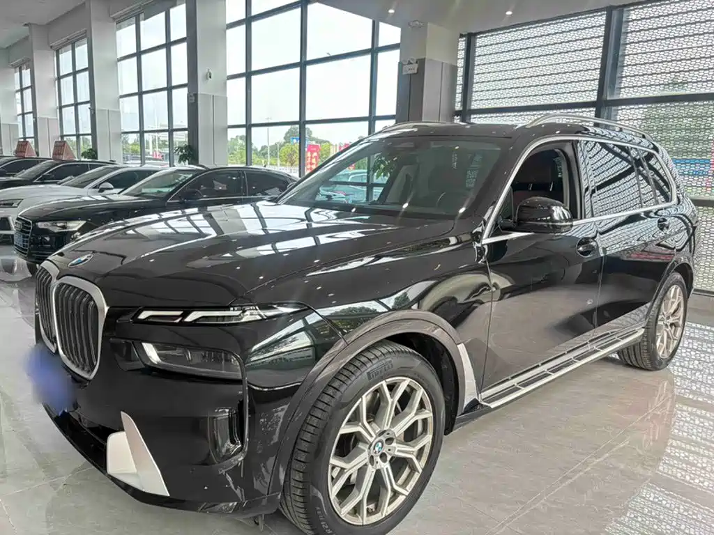 BMW X7 xDrive40 i Leading Luxury Package