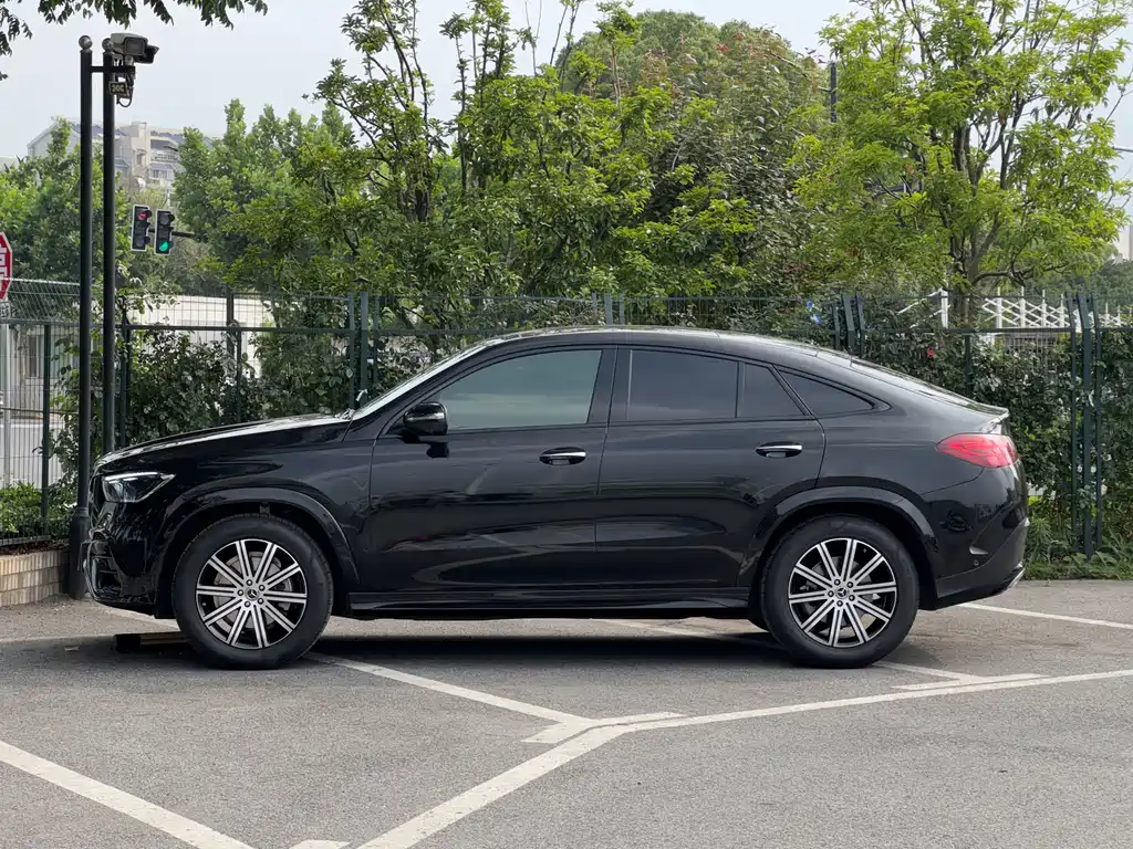 Mercedes-Benz GLE Coupe GLE 350 4 MATIC Coupe SUV Luxury