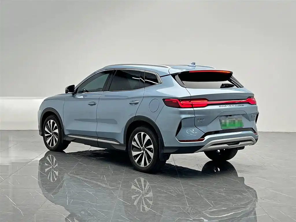 Song PLUS NEV Champion DM-i 150 KM Flagship PLUS 5 G