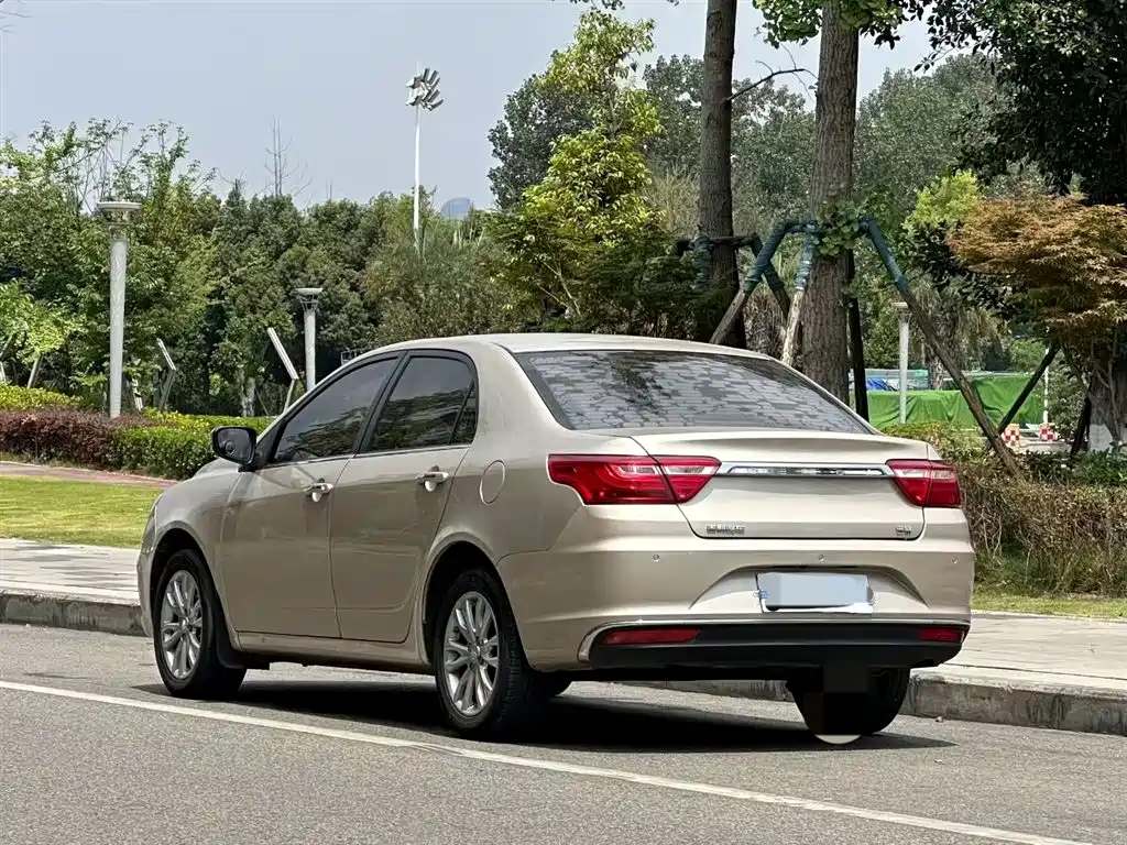 Vision Upgraded 1.5 L CVT Luxury CN-VI