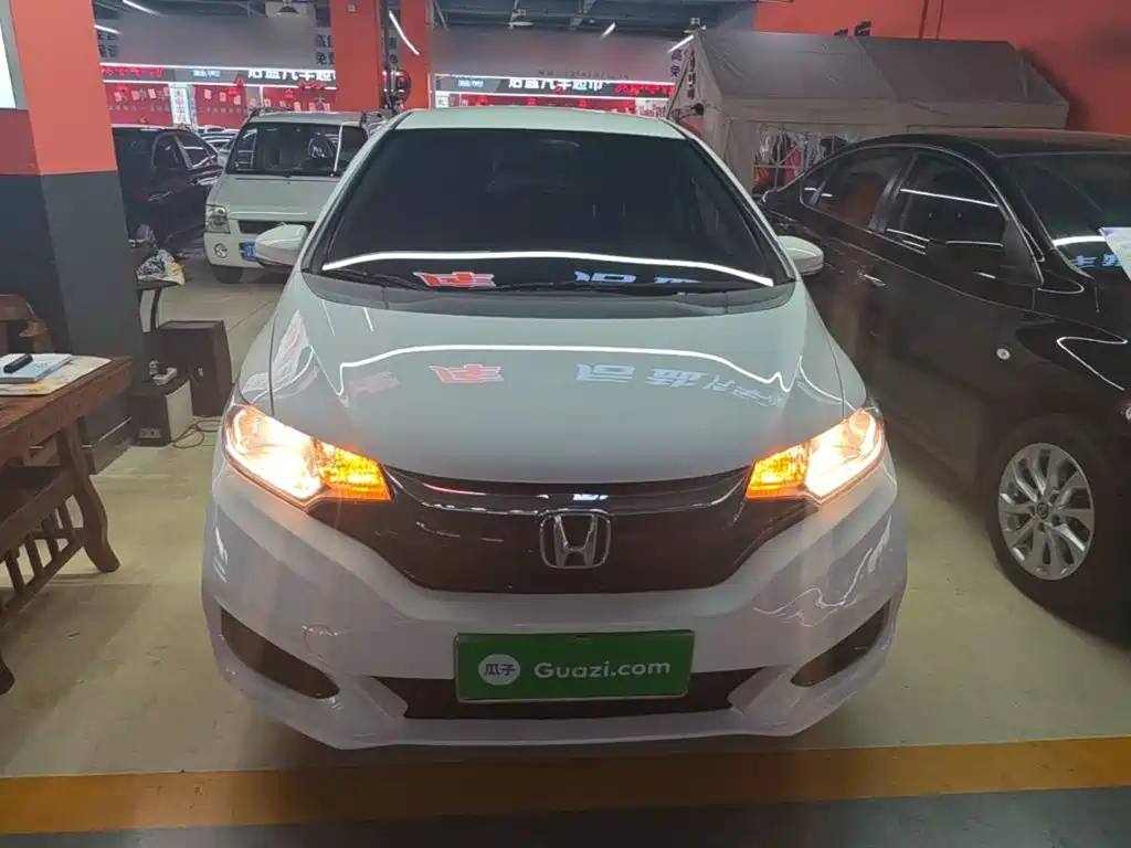 Fit 1.5 L CVT Comfort