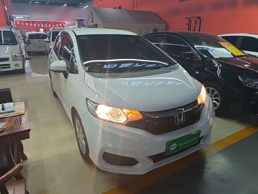 Fit 1.5 L CVT Comfort
