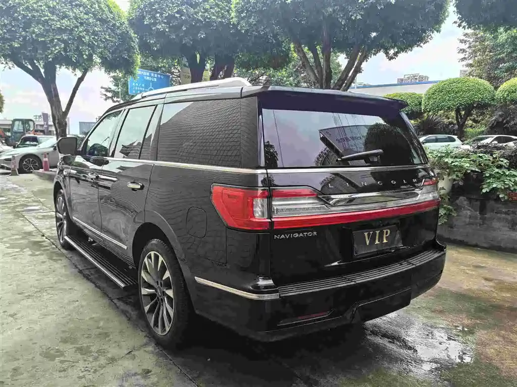 Navigator 3.5 T Honor Shine CN-V