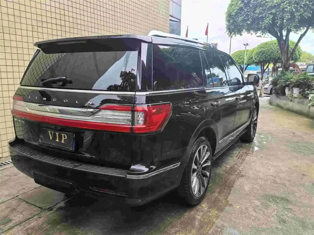 Navigator 3.5 T Honor Shine CN-V