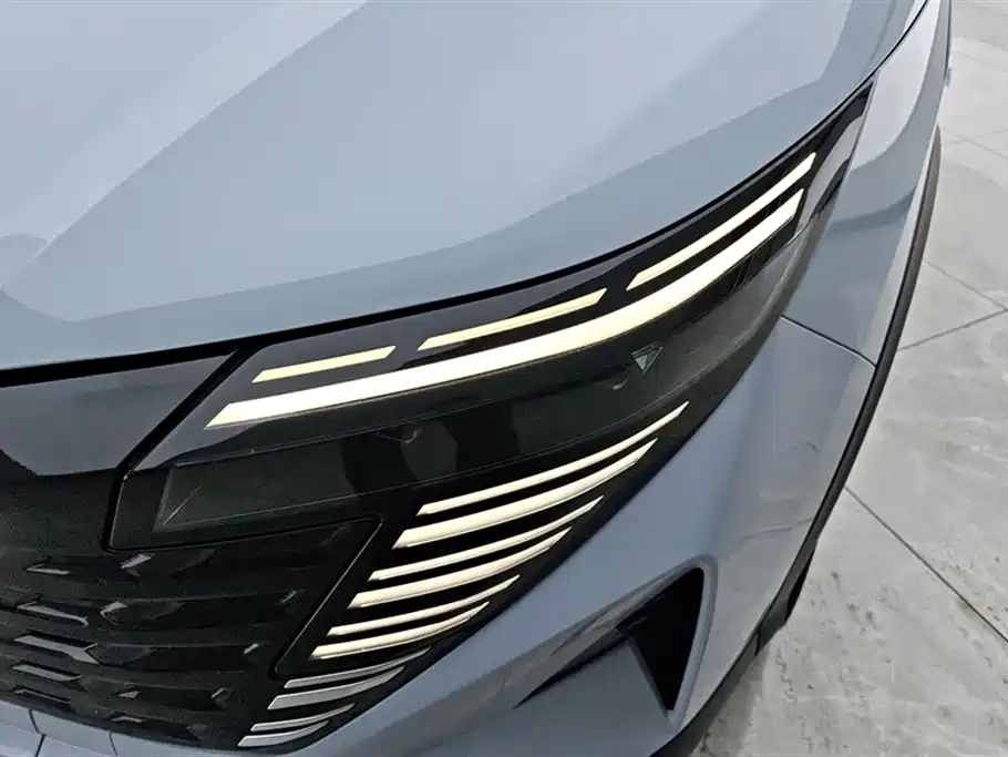 Qashqai Honor 2.0 L CVT XV+ Leading