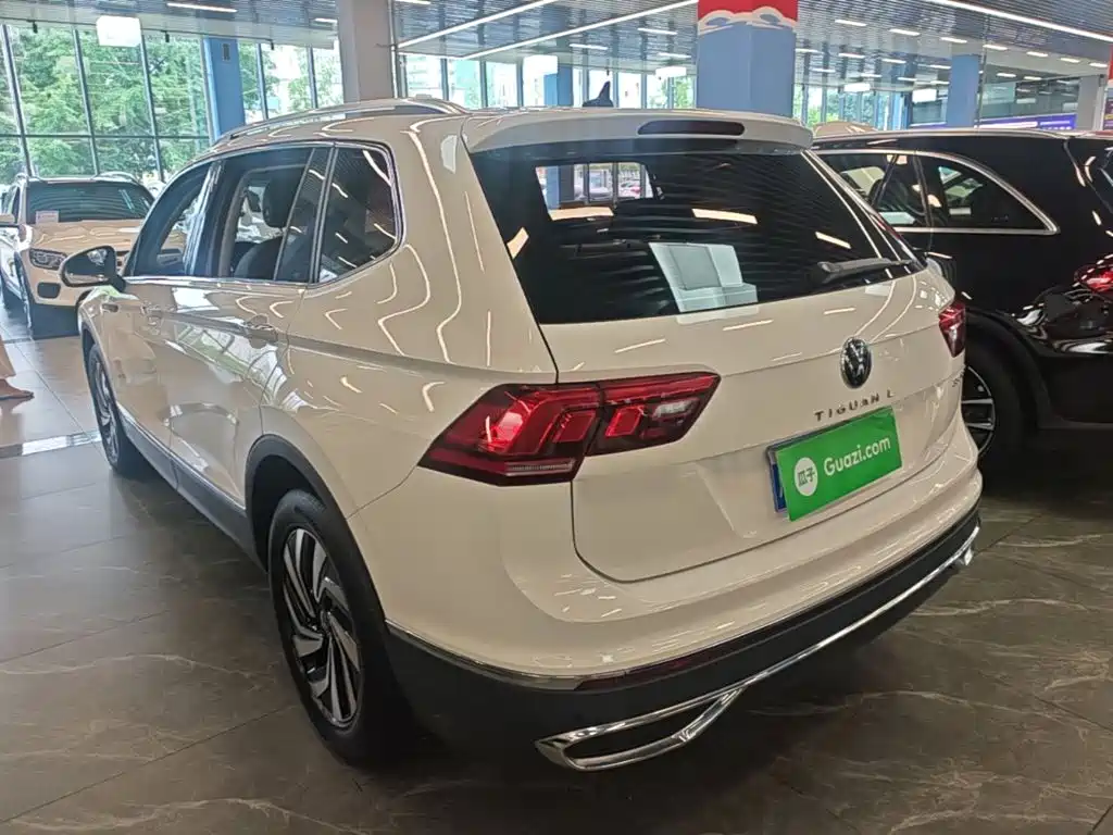 Tiguan L 330 TSI Auto 2 WD Smart Enjoyment