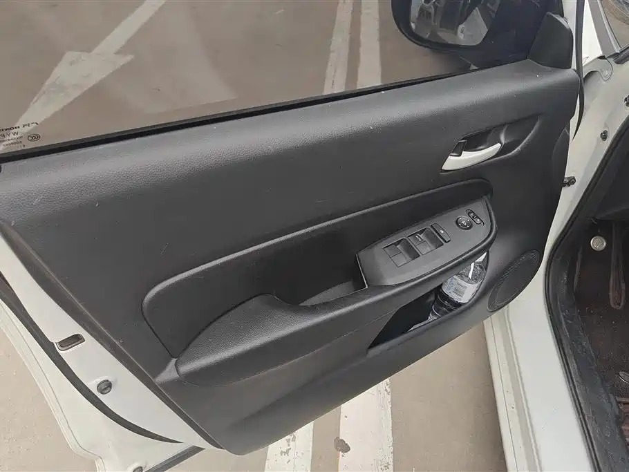 Fit 1.5 L CVT Trend Sport Pro