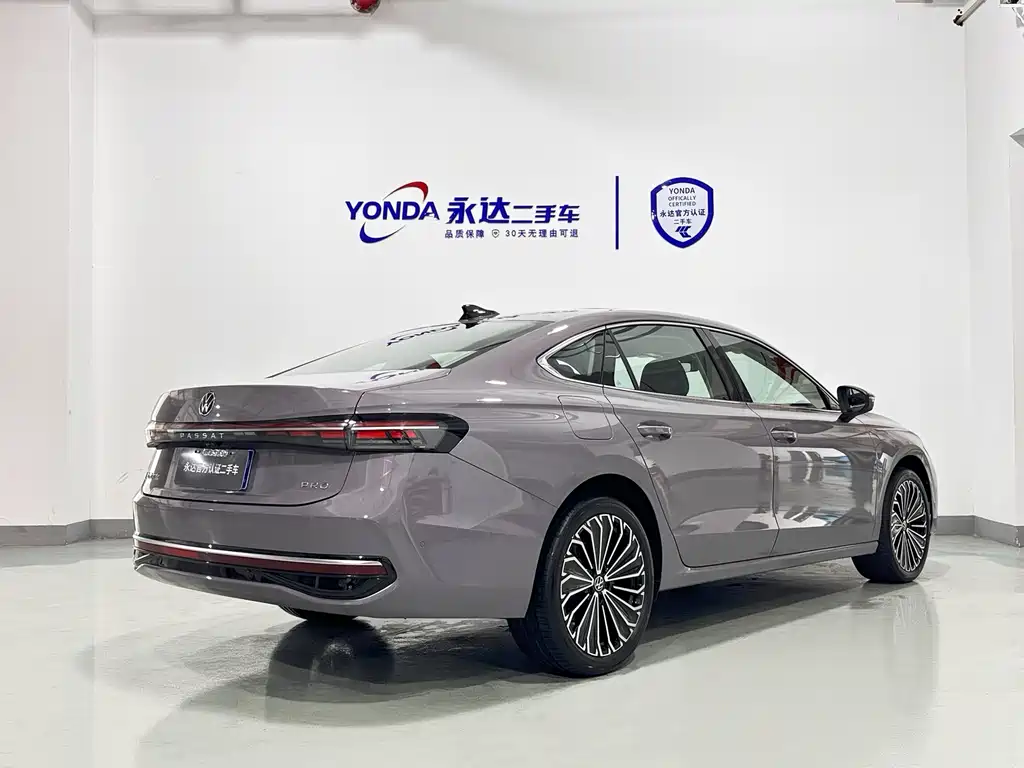 Passat Pro 380 TSI Dragon Supreme