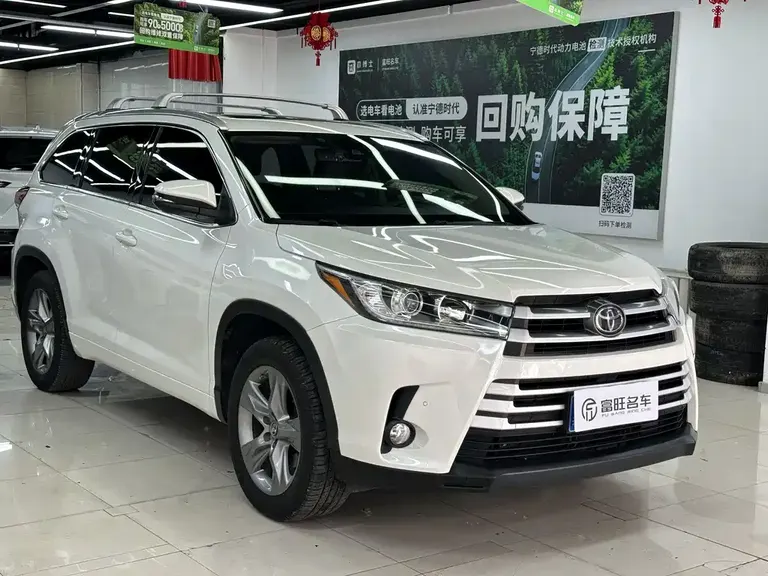 Toyota Highlander 2.0 T 4 WD Luxury 7-seat CN-VI