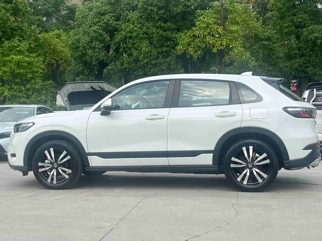 Honda HR-V 本田HR-V 2024款 240 TURBO 劲悦版