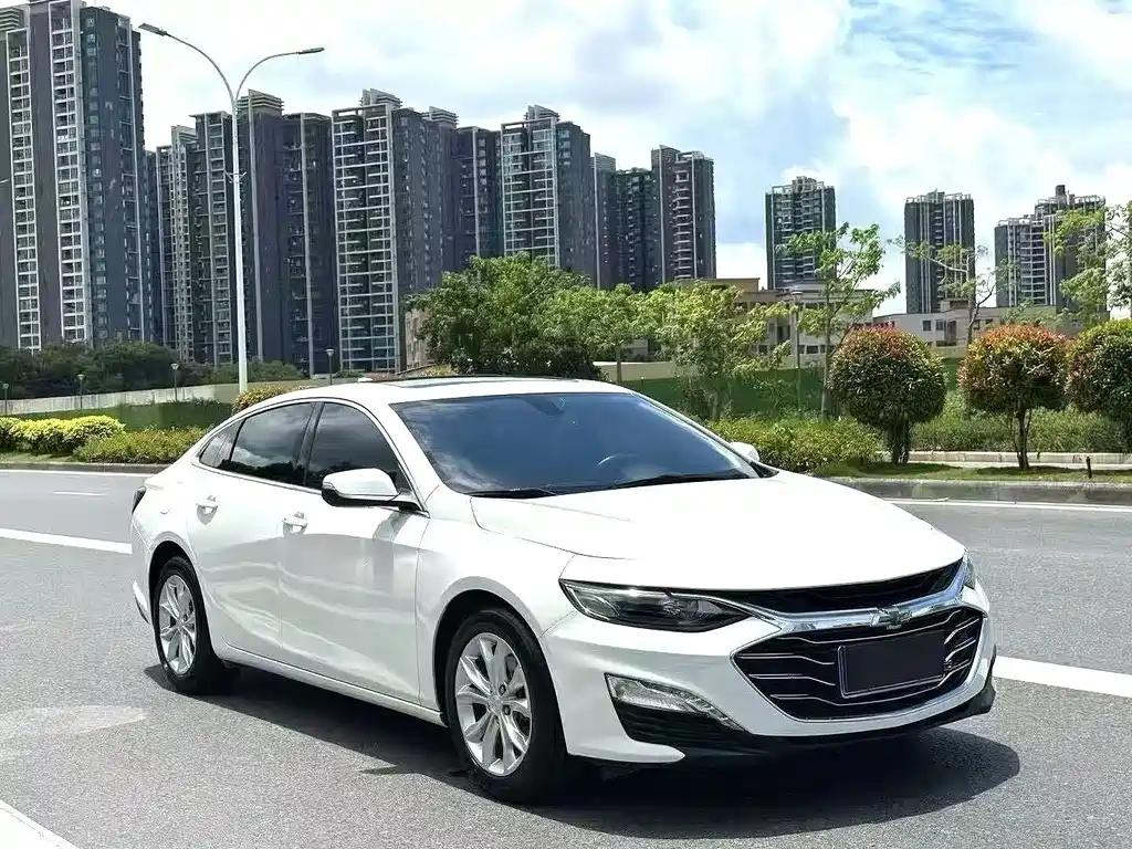 Malibu XL 535 T CVT Sharp Travel