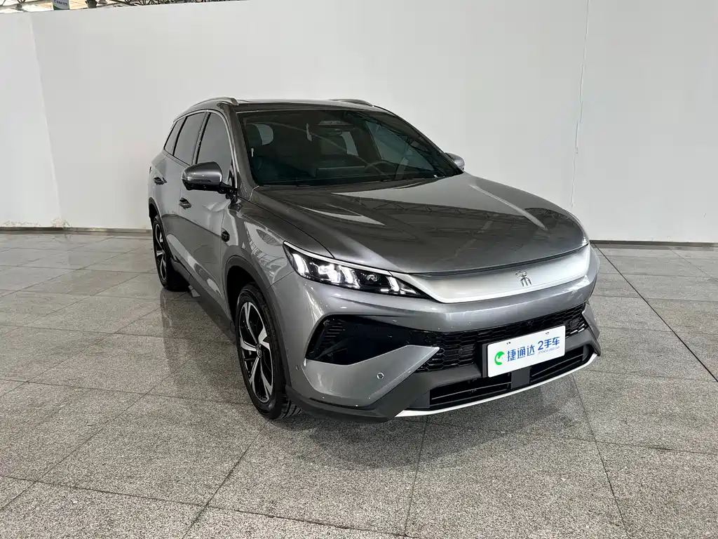 Song Pro NEV 宋Pro新能源 2026款 DM-i 220 KM超越型