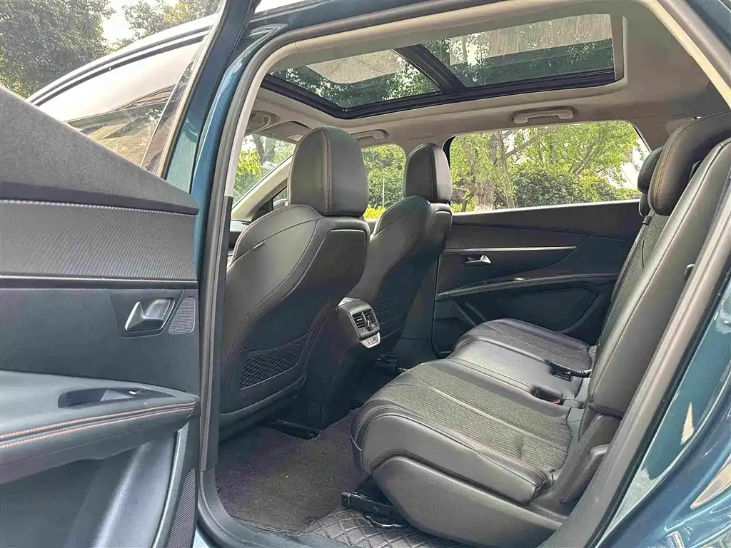 Peugeot 5008 380 THP 5-seat Elite