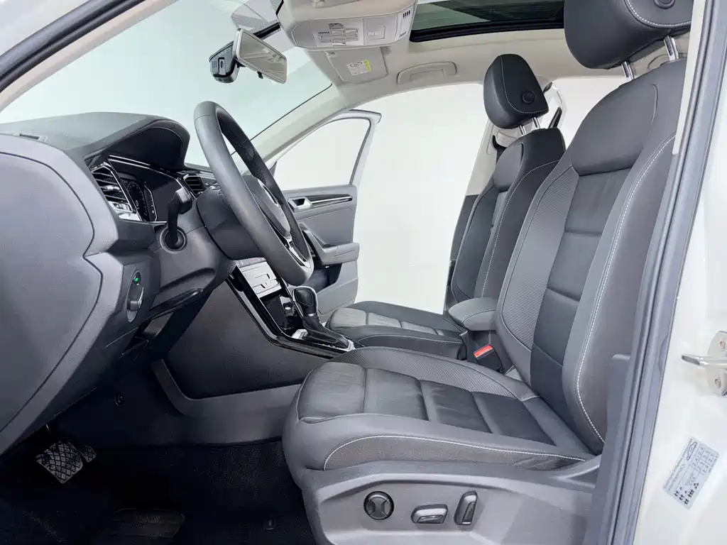 T-ROC 280 TSI DSG 2 WD Comfort Enjoyment PLUS