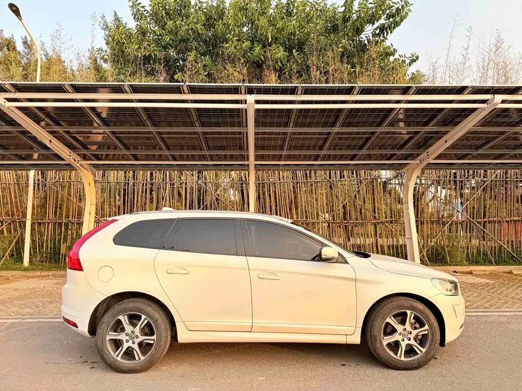Volvo XC60 (Import) T5 Smart Ease