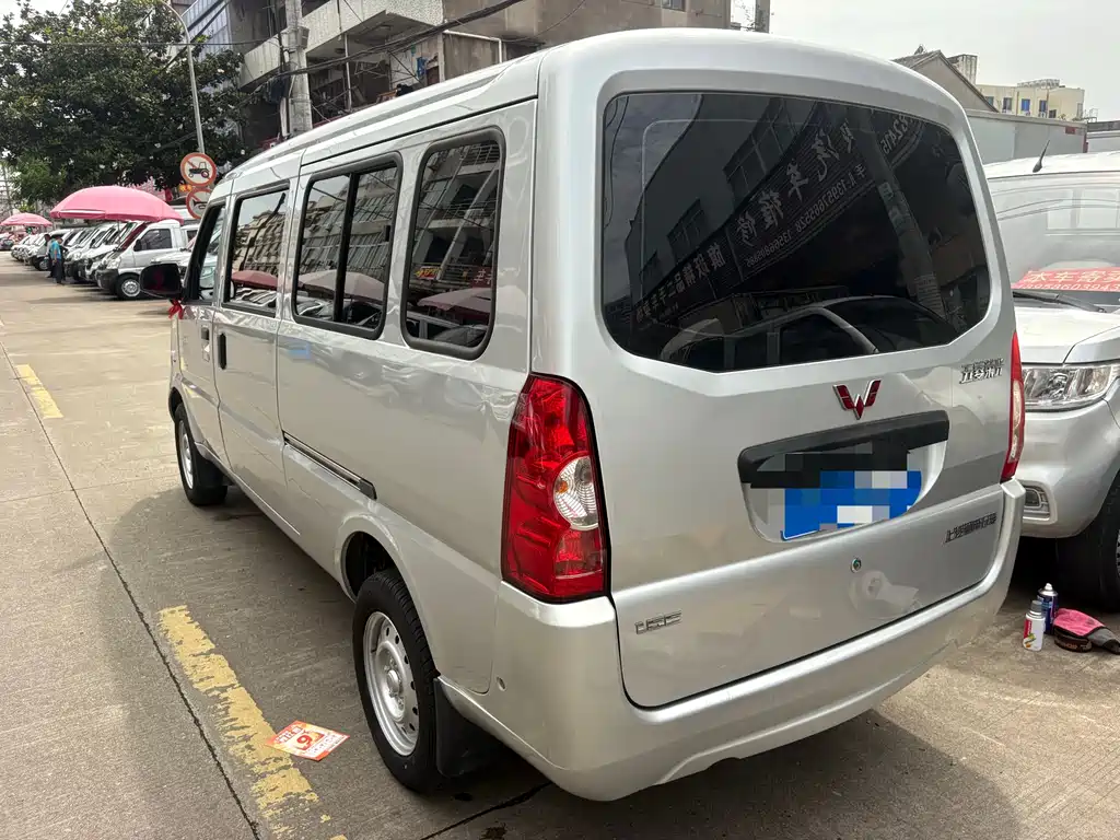Wuling Rongguang 1.5 L Extended Standard AC L3 C