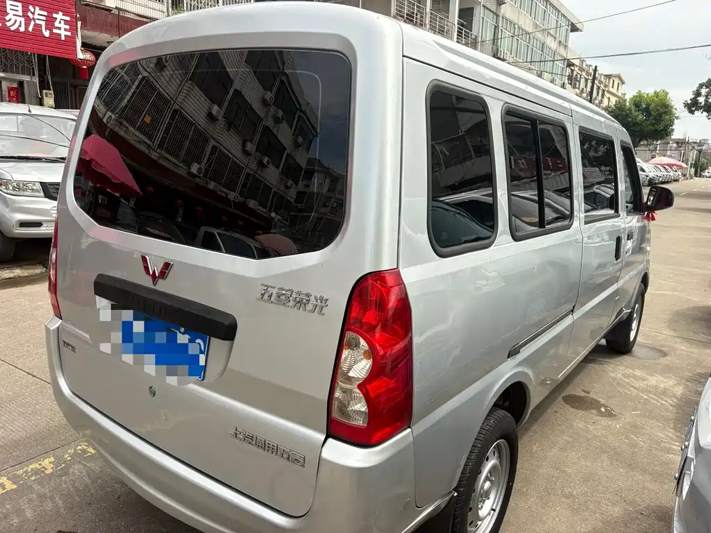 Wuling Rongguang 1.5 L Extended Standard AC L3 C