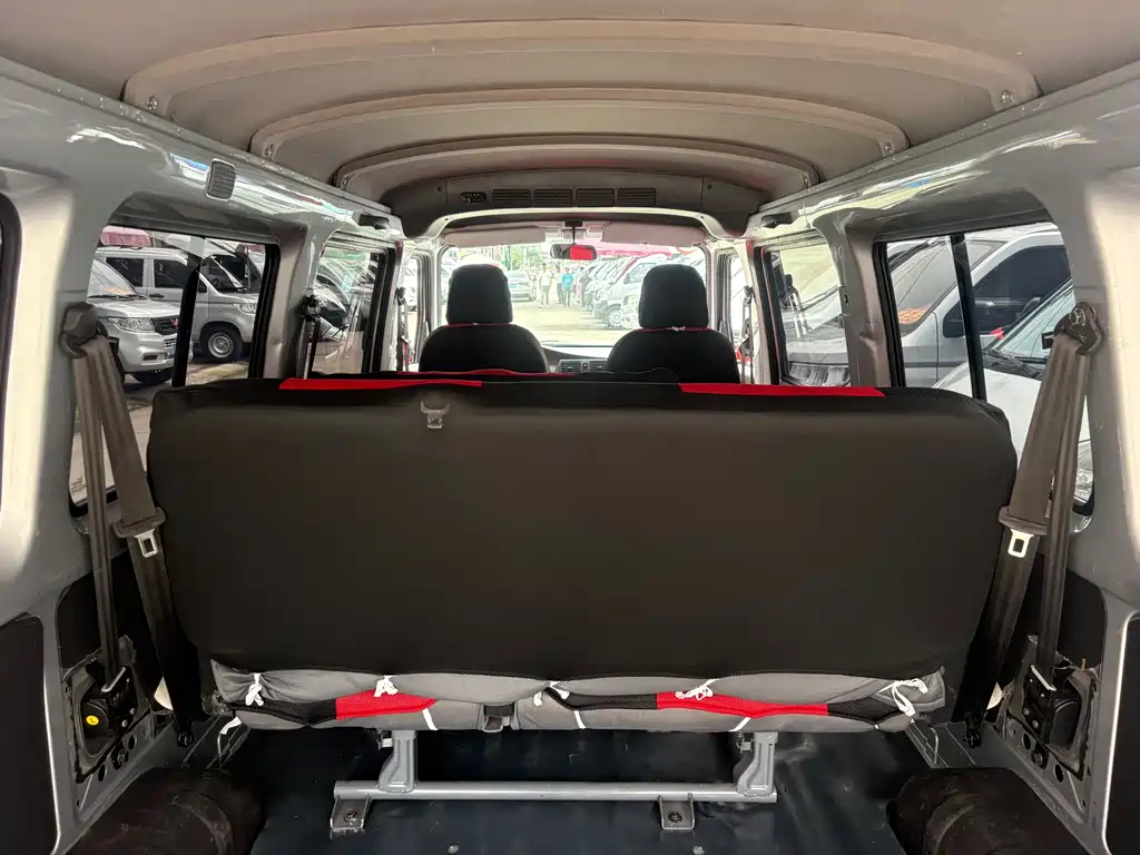 Wuling Rongguang 1.5 L Extended Standard AC L3 C