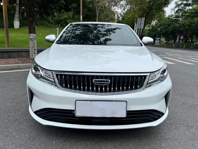 Geely Emgrand GL UP 1.4 T CVT Leading Supreme