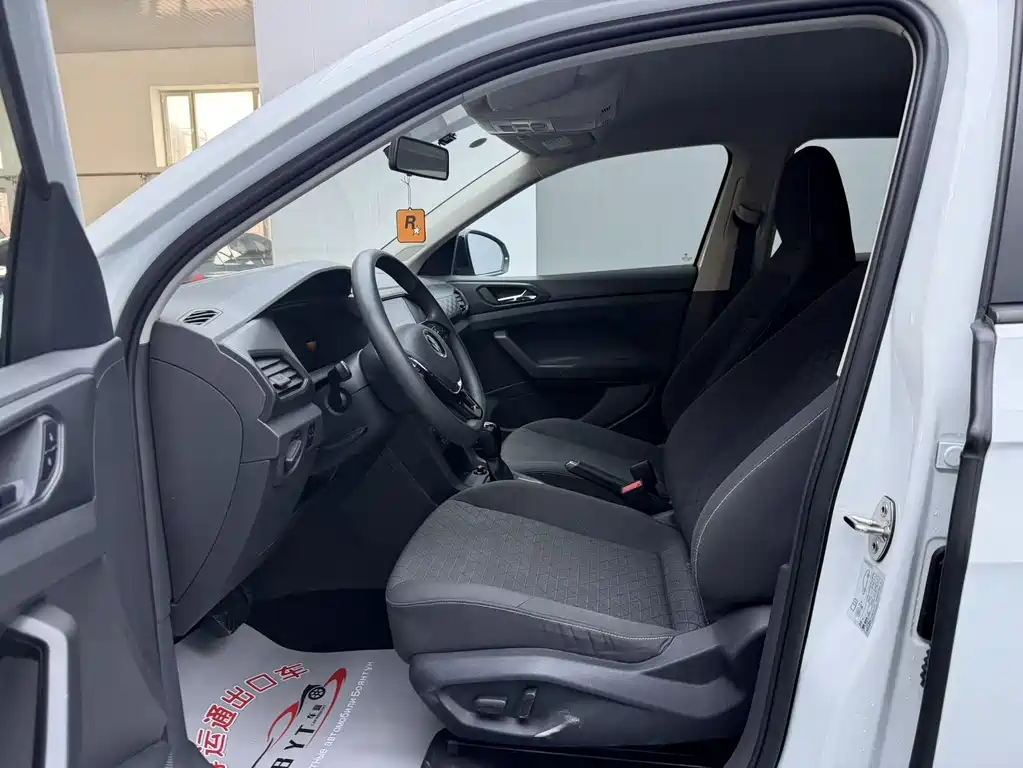 T-Cross 1.5 L Auto Style