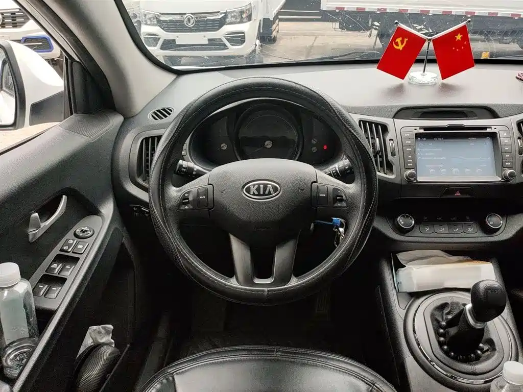 Sportage 智跑 2014款 2.0 L 手动两驱版GL