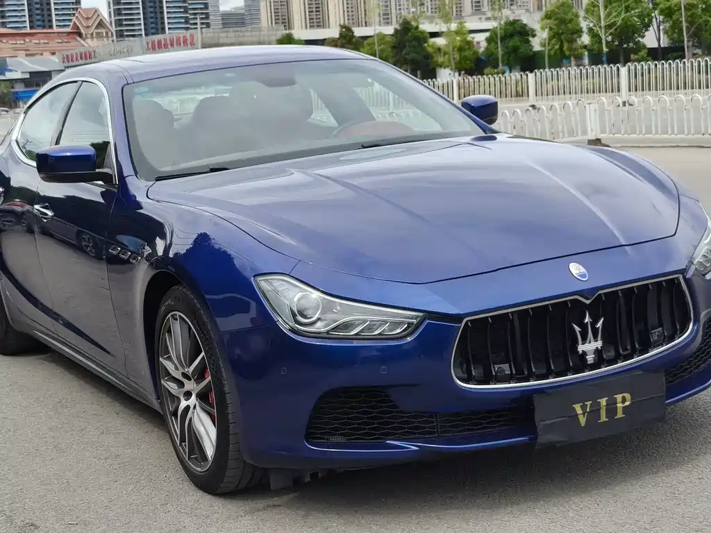 Ghibli 3.0 T Standard