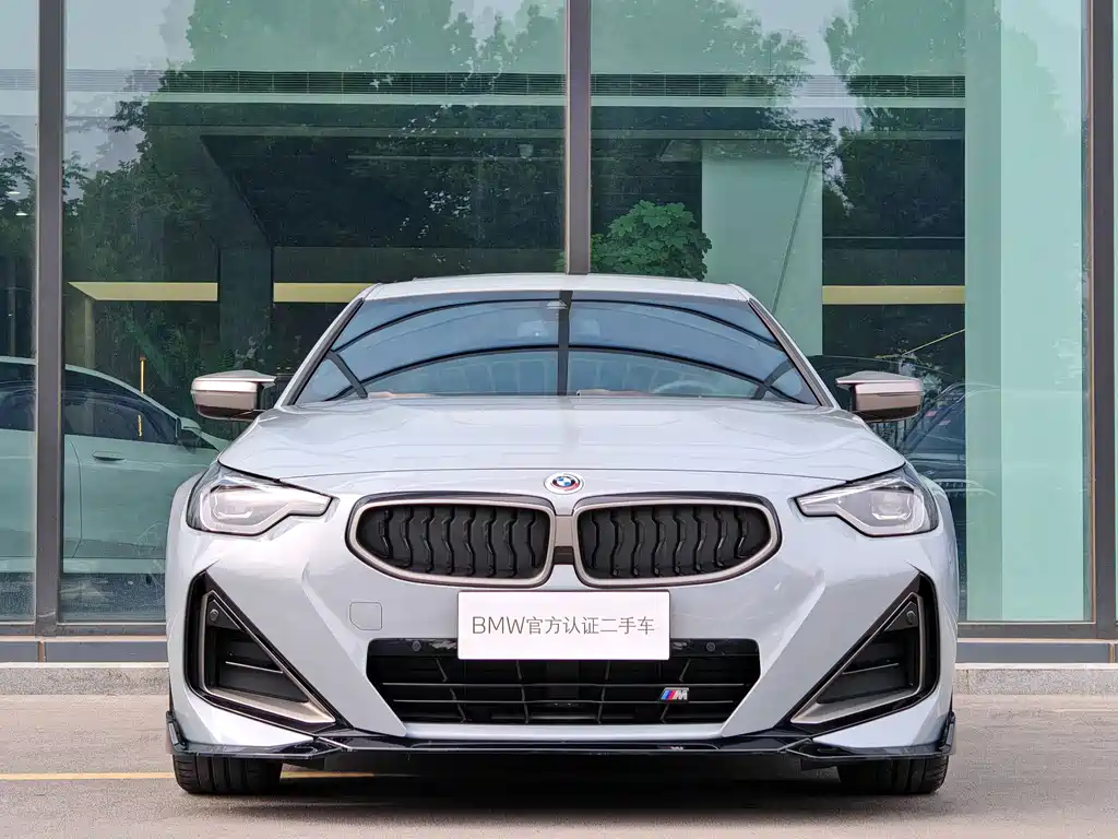 BMW M240 i