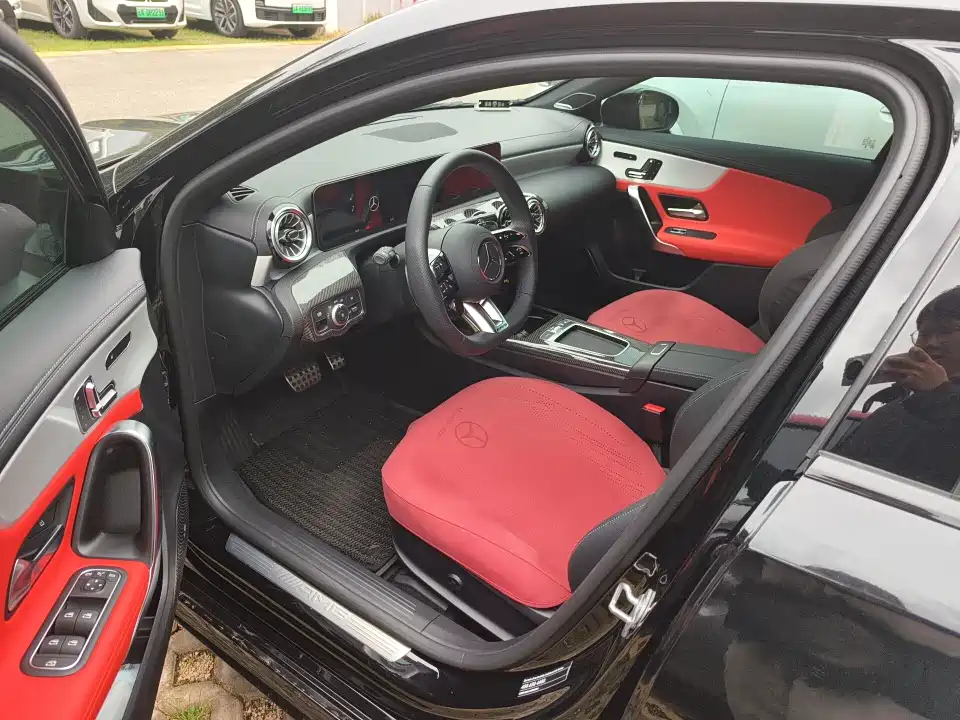 Mercedes-Benz A-Class AMG AMG A 35 L 4 MATIC