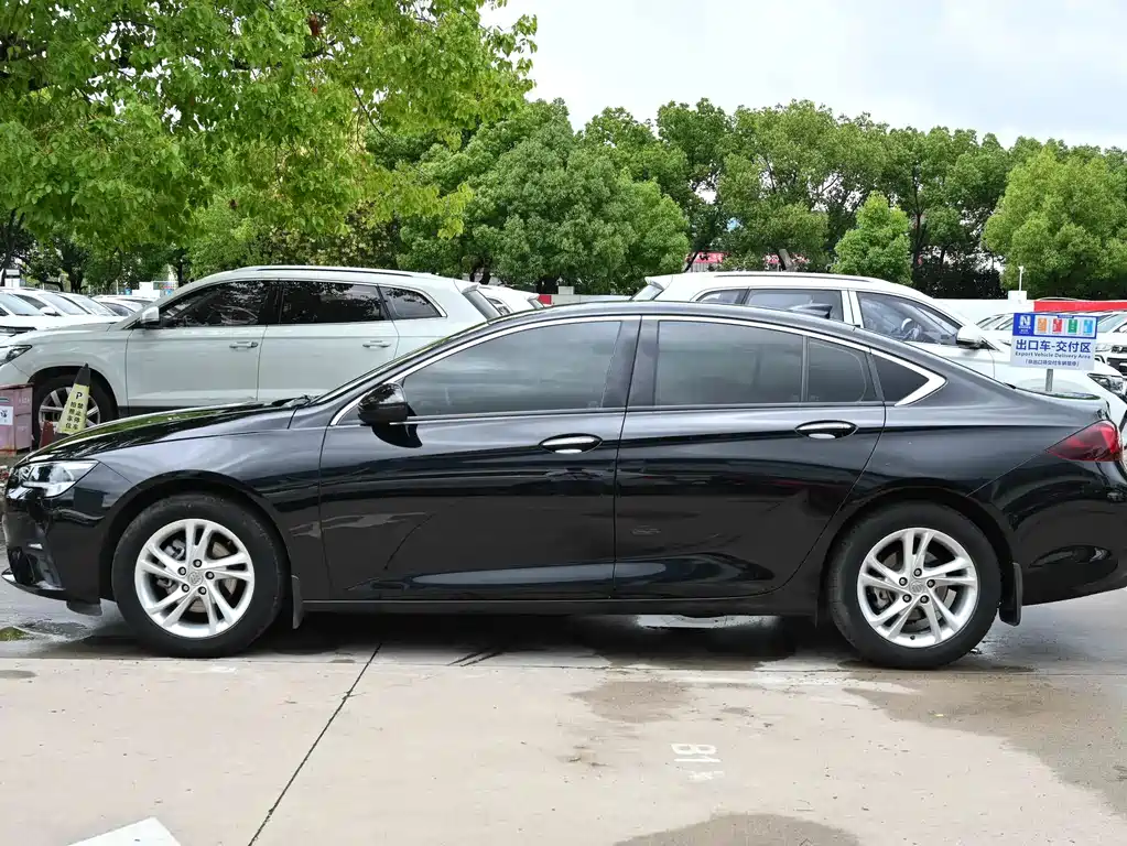 Regal 552 T Elite
