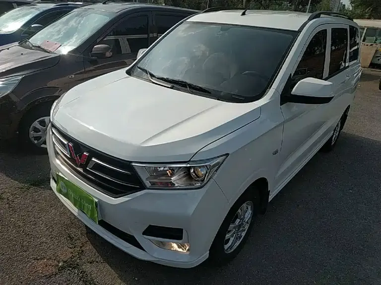 Wuling Hongguang Facelift 1.5 L S Standard Electric Assist LAR