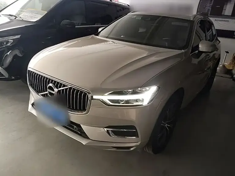 Volvo XC60 T5 4 WD Smart Vision Luxury