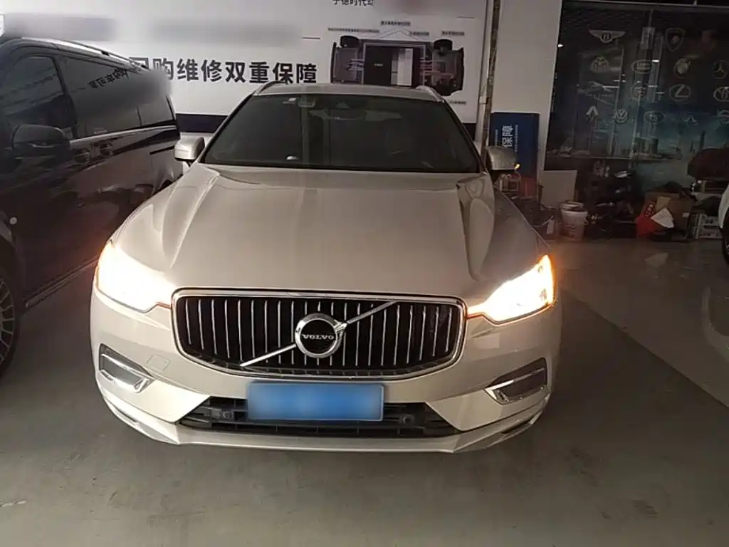 Volvo XC60 T5 4 WD Smart Vision Luxury