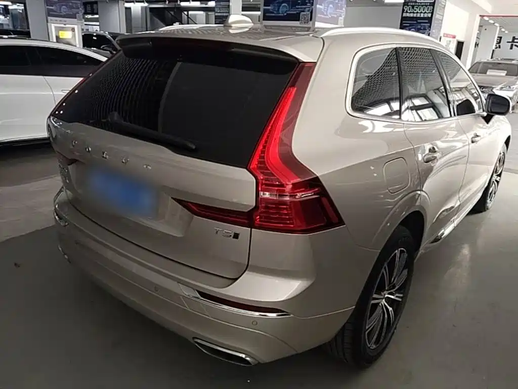 Volvo XC60 T5 4 WD Smart Vision Luxury