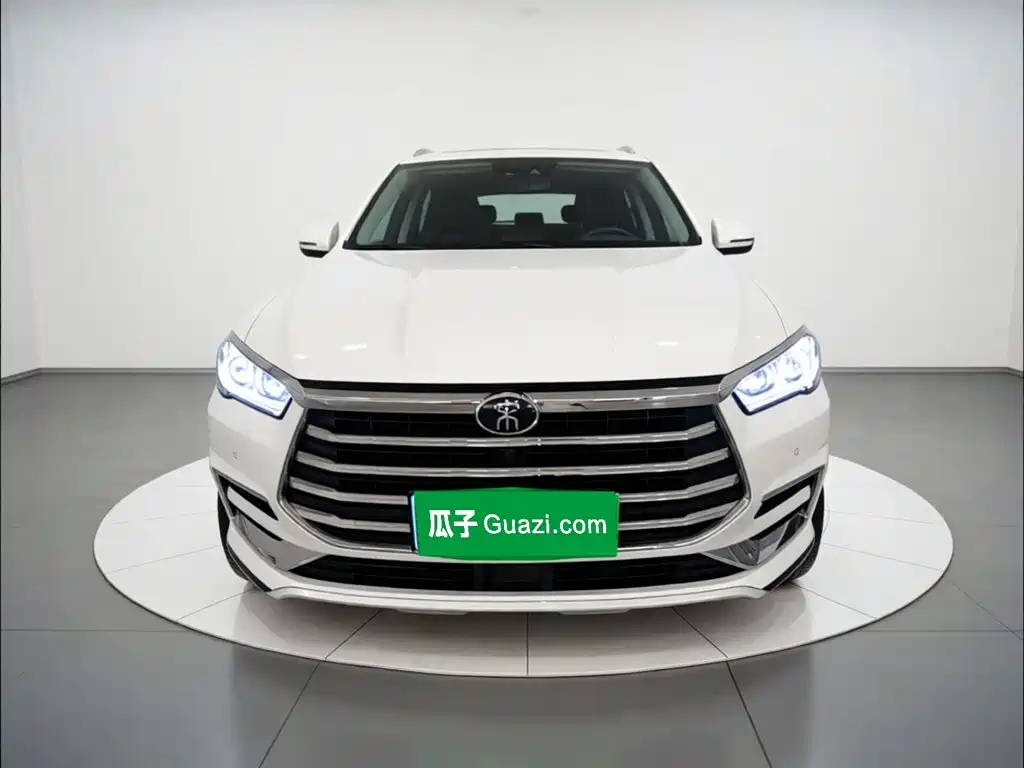 Song Pro 1.5 T Auto Luxury