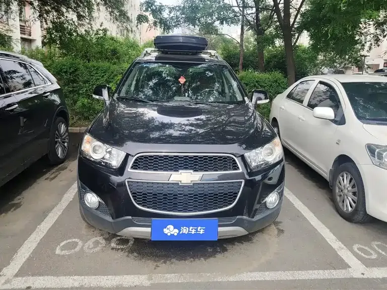 Chevrolet Captiva 2.4 L 4 WD Flagship 7-seat