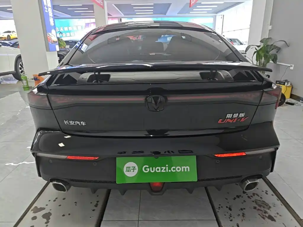 Changan UNI-V 1.5 T Distinguished