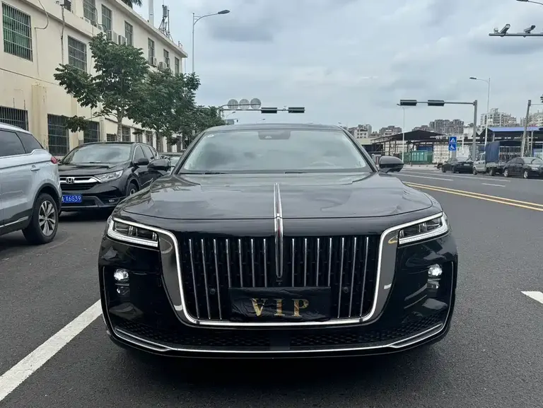 Hongqi H9 2.0 T Connected Flagship