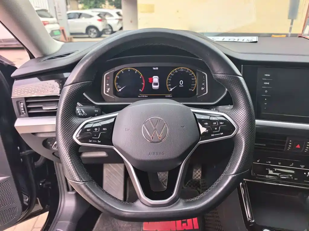 Passat Facelift 330 TSI Starry Sky Elite