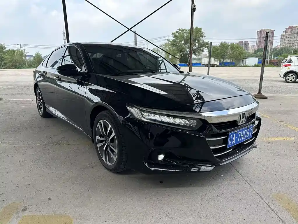 Accord Sharp· Hybrid 2.0 L Sharp Cool