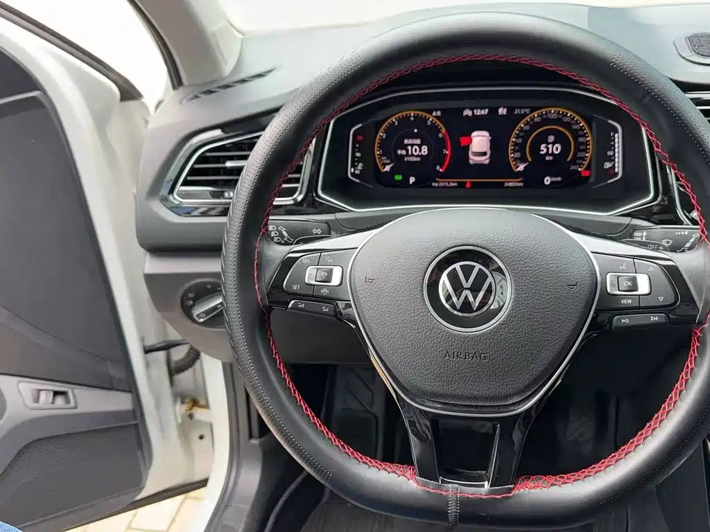 T-ROC 280 TSI DSG 2 WD Comfort Enjoyment Connected
