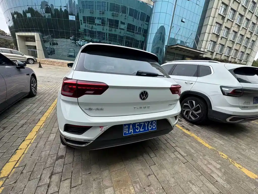 T-ROC 280 TSI DSG 2 WD Comfort Enjoyment Connected