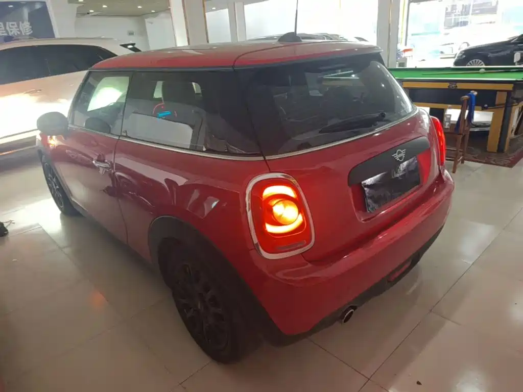 MINI 1.5 T ONE PLUS
