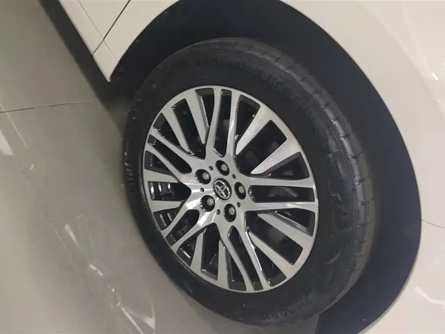 Alphard 3.5 L Distinguished
