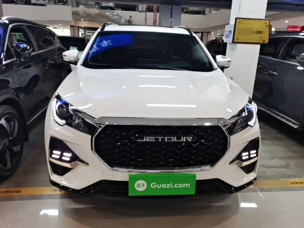 Jetour X70 1.5 T DCT Transcend PRO 7-seat