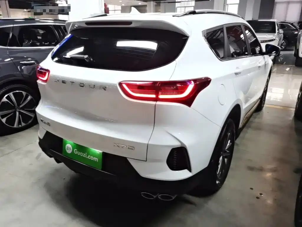 Jetour X70 1.5 T DCT Transcend PRO 7-seat