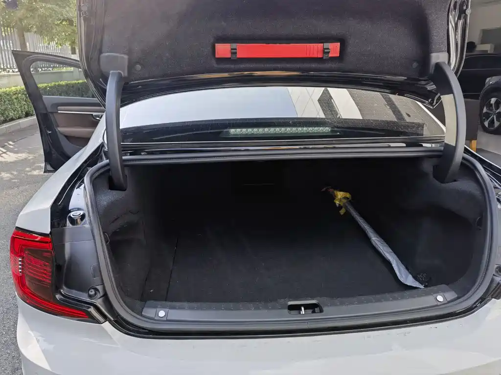 Volvo S90 B5 Smart Vision Luxury