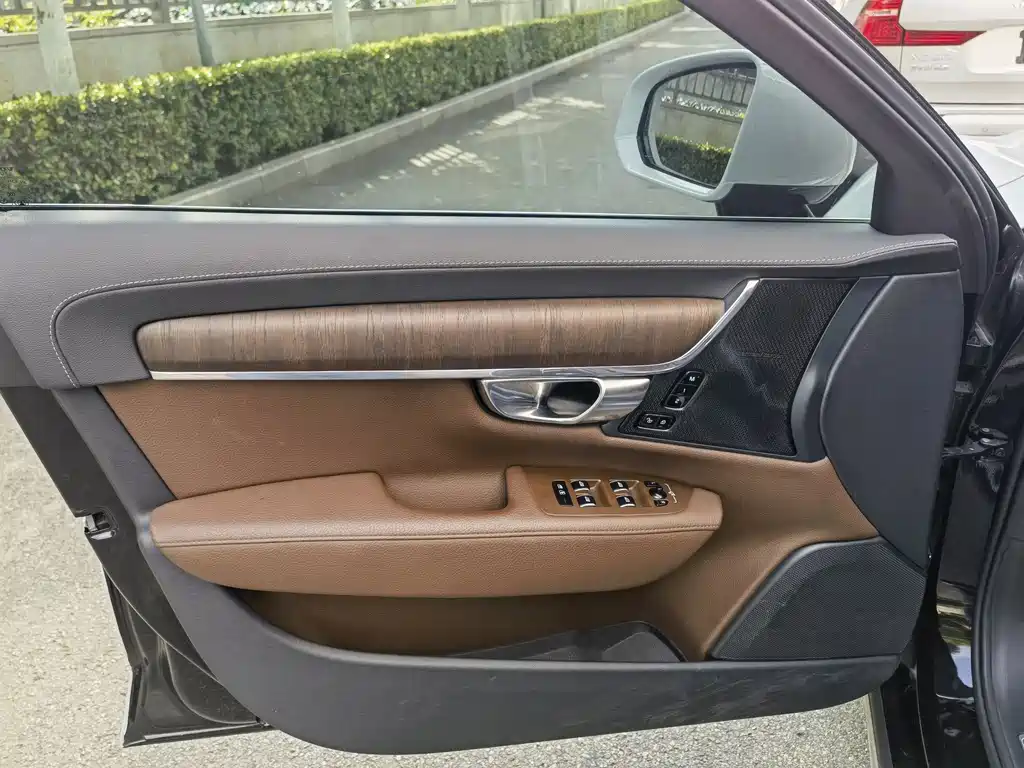 Volvo S90 B5 Smart Vision Luxury